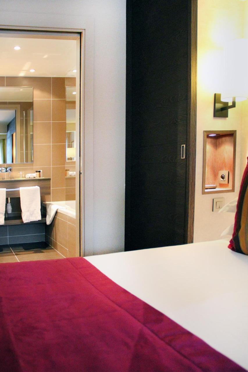 Hotel Le Savoy Μεριμπέλ Εξωτερικό φωτογραφία