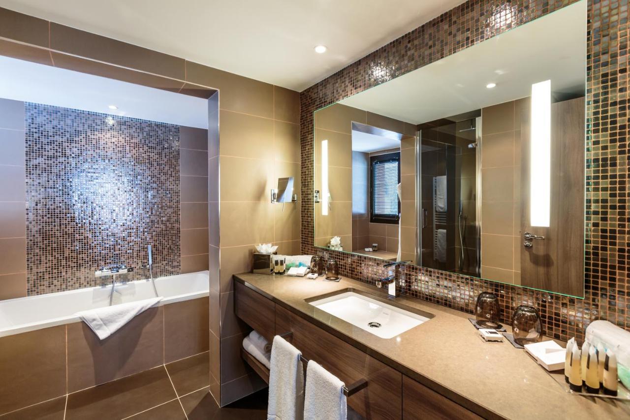 Hotel Le Savoy Μεριμπέλ Εξωτερικό φωτογραφία